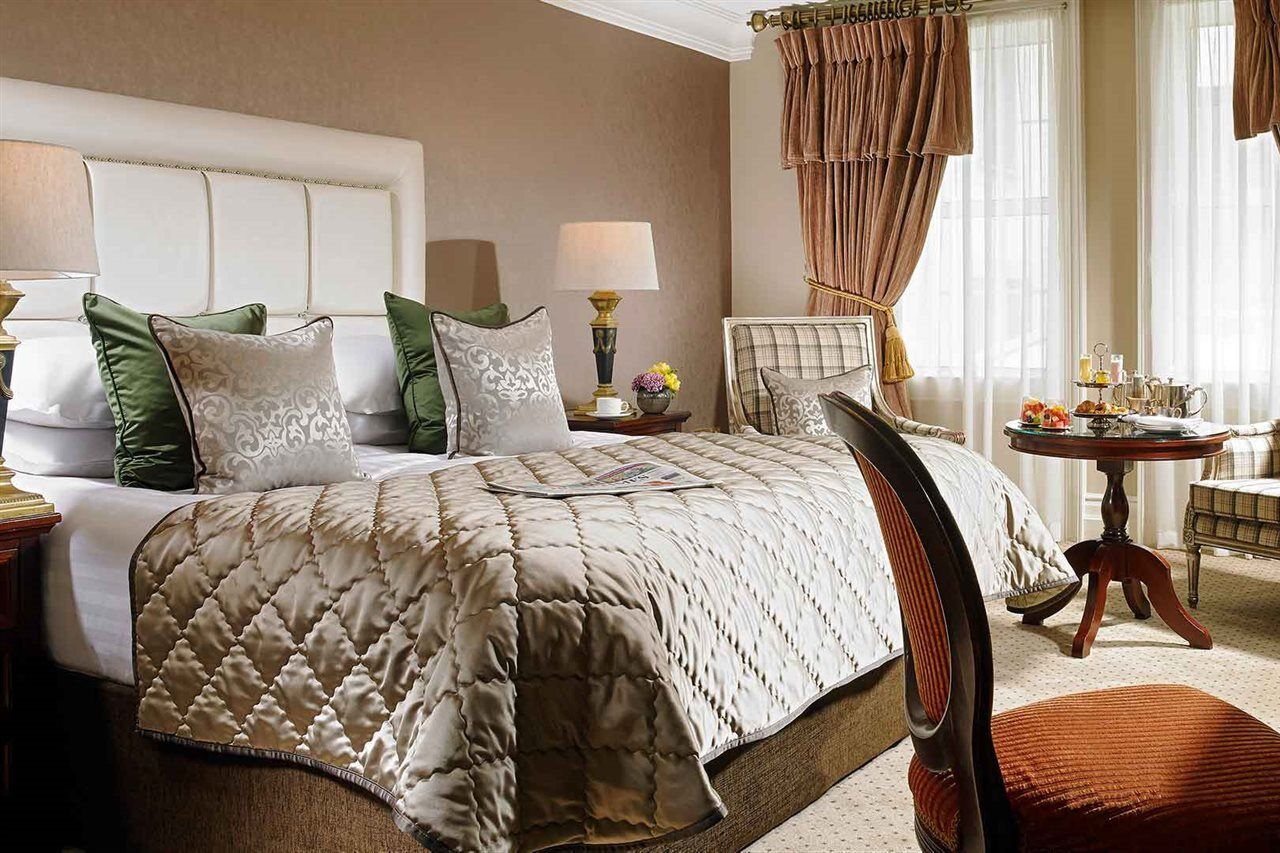 Muckross Park Hotel & Spa Kilclogherane Exterior photo A bedroom at the hotel